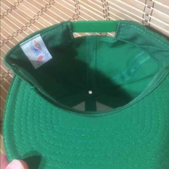Boston Celtics Vintage SnapBack - Picture 4 of 4